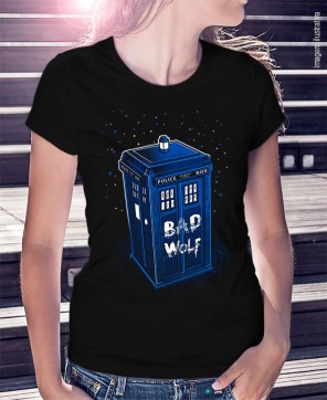 Camiseta Bad Wolf Tardis