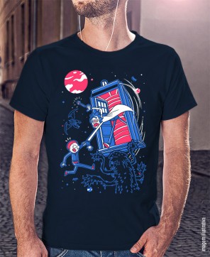Camiseta Space and Monsters